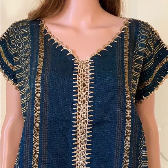 Mexican Tunic Made on a Treadle Loom. - Picture 2 of 8